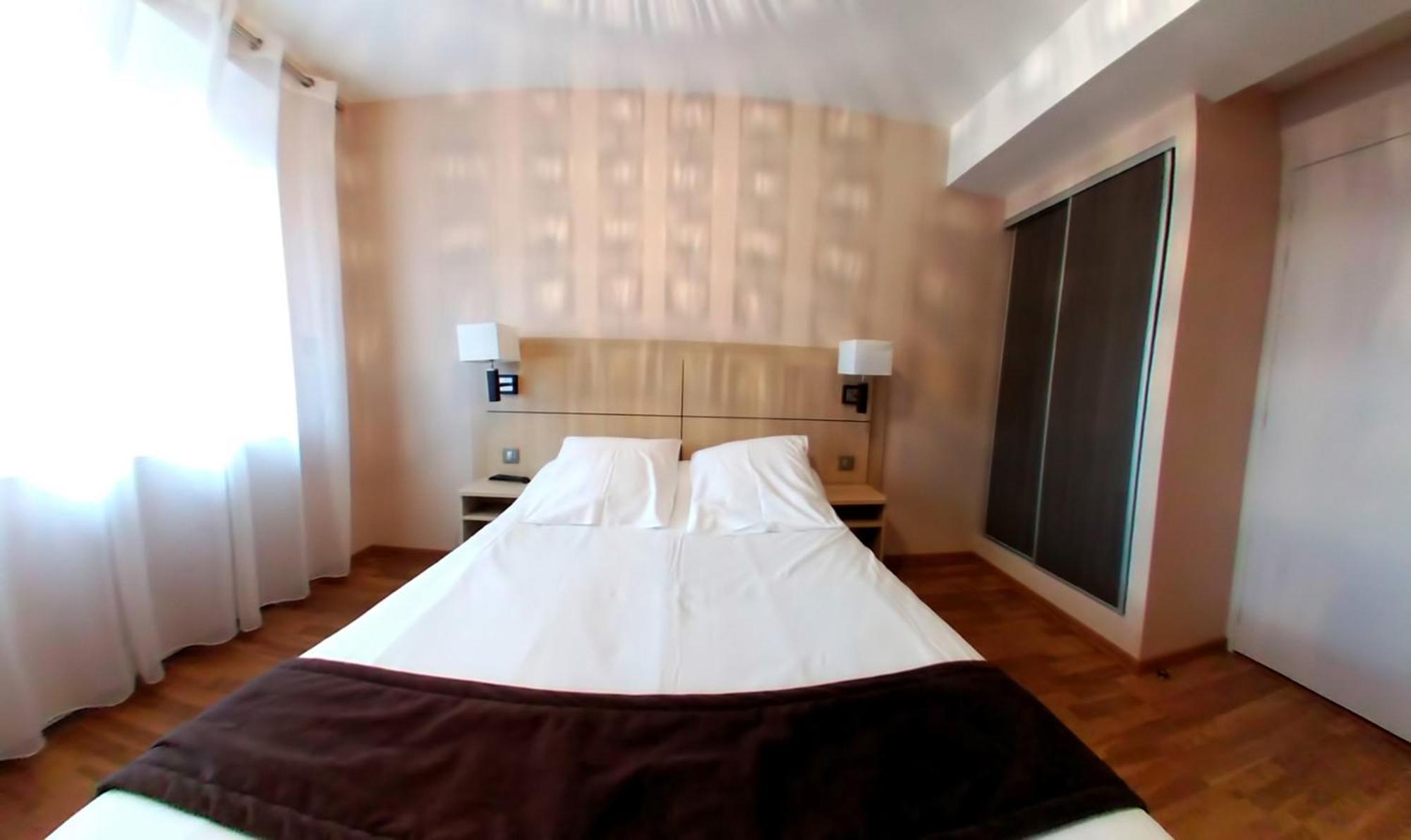 Hotel Au Bon Coin Cloyes-sur-le-Loir المظهر الخارجي الصورة
